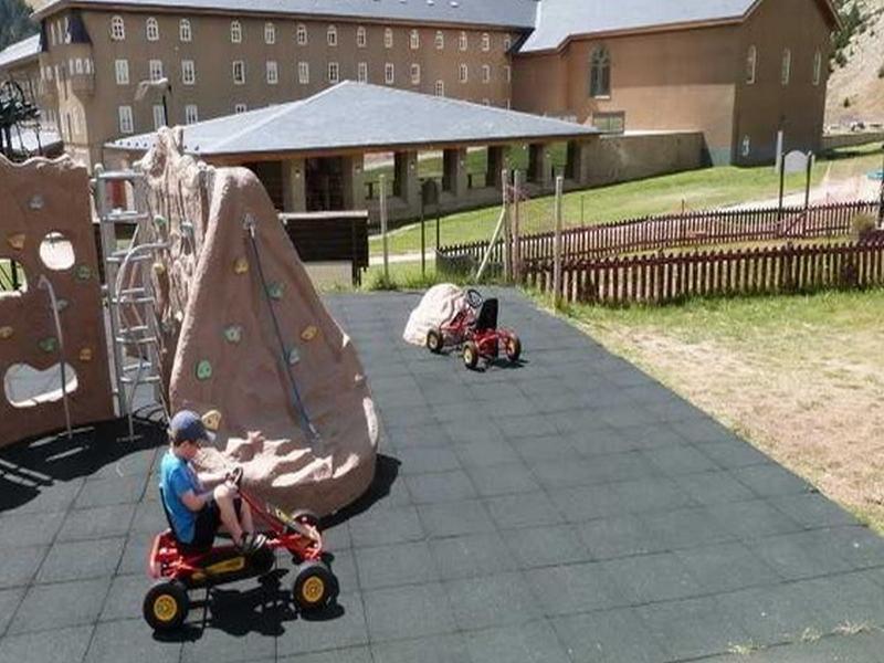 קראלבס Apartaments Vall De Nuria מראה חיצוני תמונה